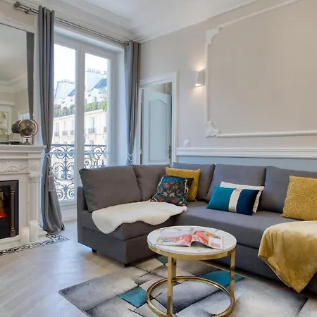 100m2 Avec 3ch - Romantique Centre Paris