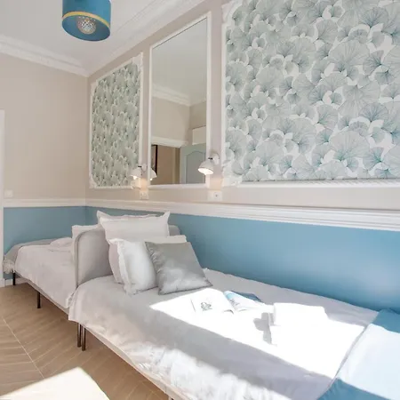 100m2 Avec 3ch - Romantique Centre Paris